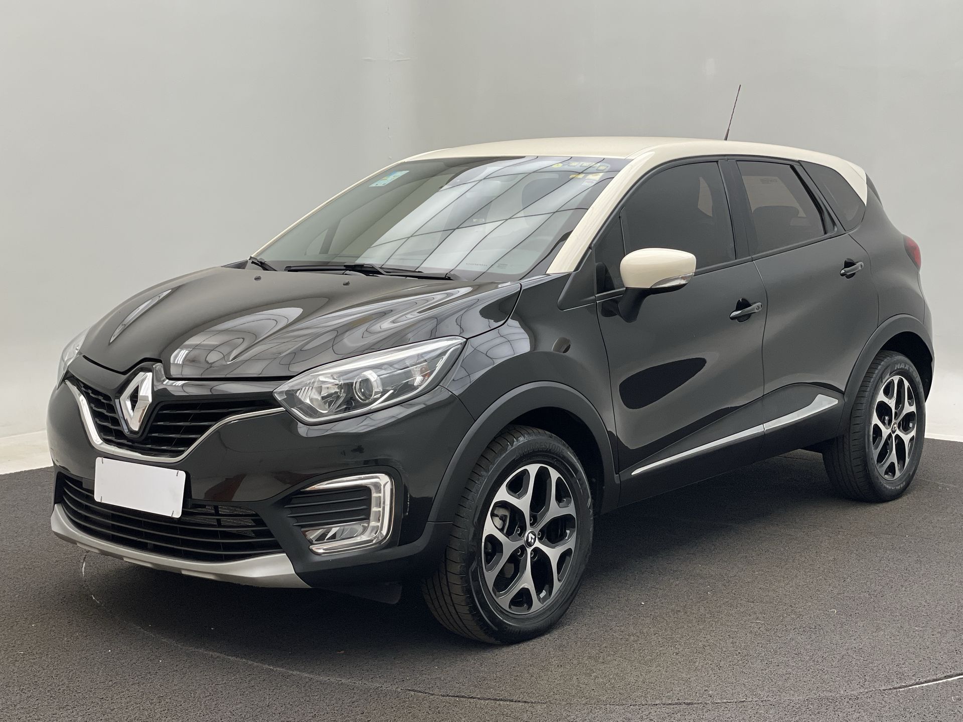 captur intense 1.6 16v flex 5p aut.