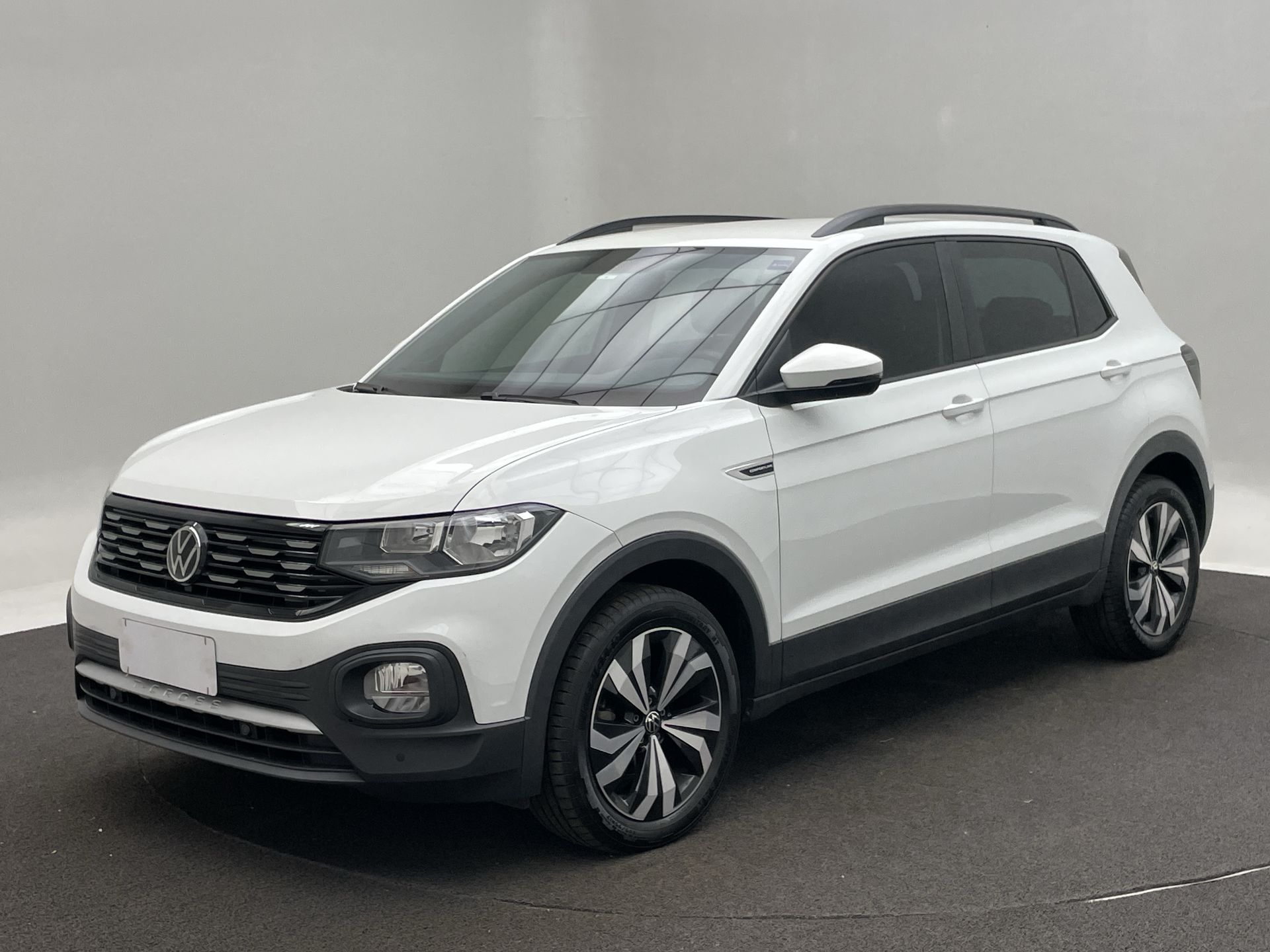 t-cross comfortline 1.0 tsi flex 5p aut.